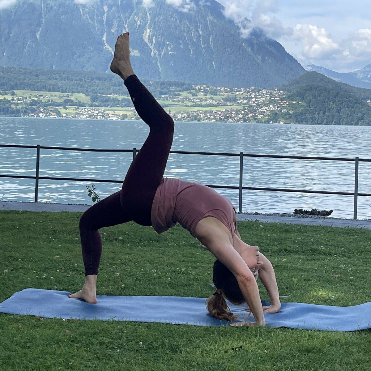 Yoga Flow (Vinyasa)