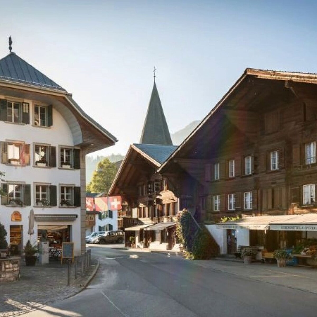 Farmers' Market in Saanen