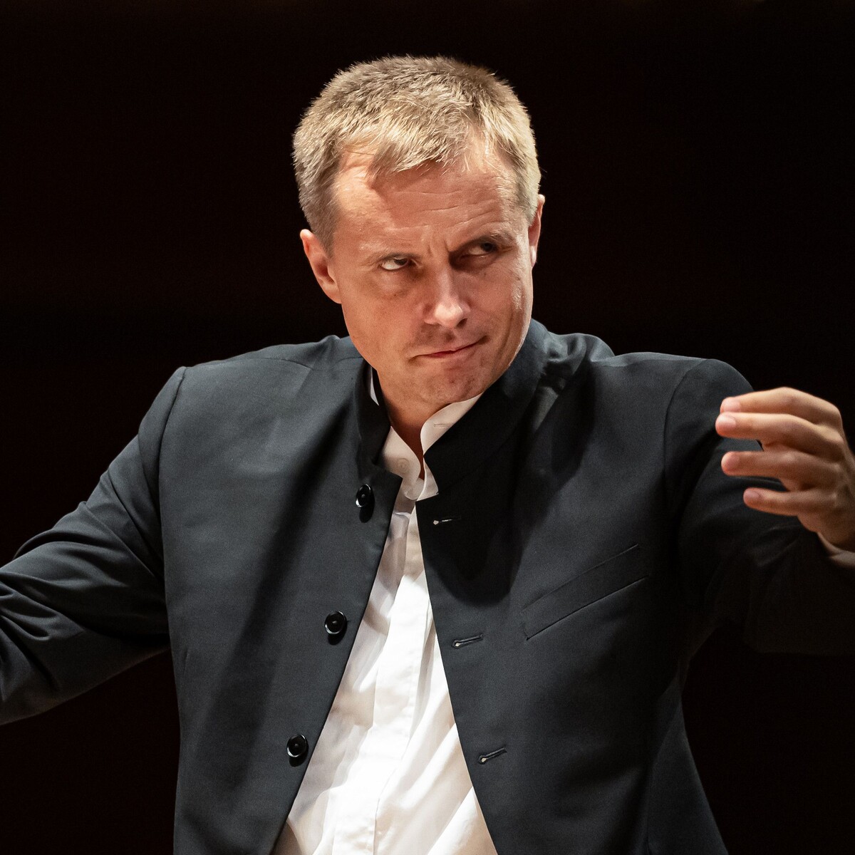 Royal Philharmonic Orchestra | Vasily Petrenko & Behzod Abduraimov