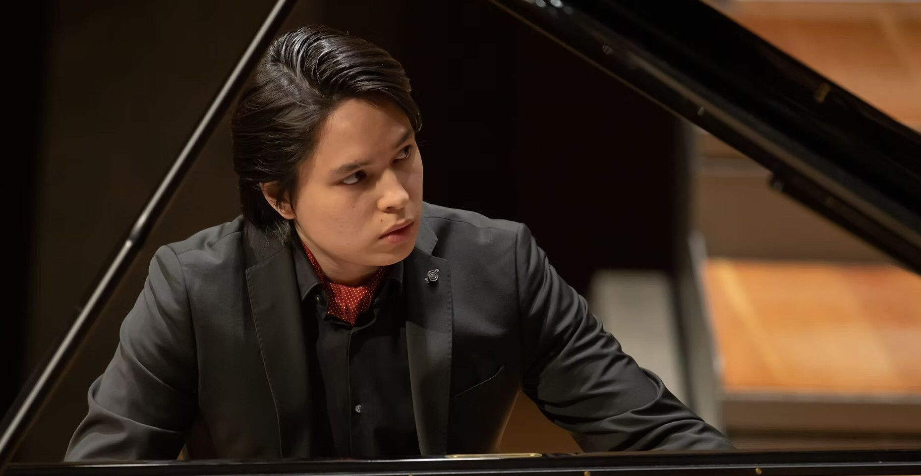 Ron Maxim Huang