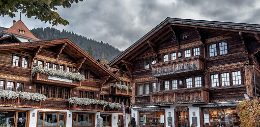 ZÄME DÜR SAANE - SAANEN À TABLE